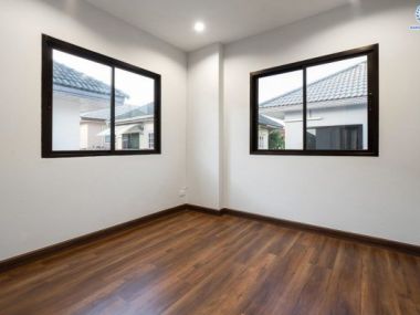 บ้านเดี่ยว ม.มณีรินทร์ รัตนาธิเบศร์-ท่าอิฐ ใกล้ทางด่วน งามวงศ์วาน และ เพียง 10 นาที ถึงรถไฟฟ้า สถานีบางรักน้อยท่าอิฐ