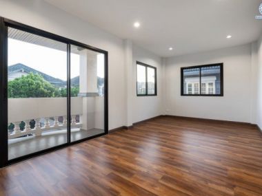 บ้านเดี่ยว ม.มณีรินทร์ รัตนาธิเบศร์-ท่าอิฐ ใกล้ทางด่วน งามวงศ์วาน และ เพียง 10 นาที ถึงรถไฟฟ้า สถานีบางรักน้อยท่าอิฐ