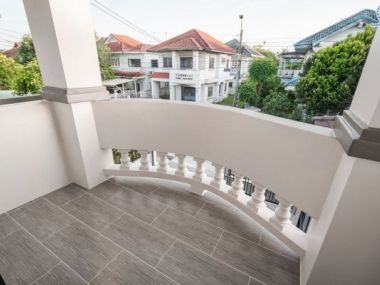 บ้านเดี่ยว ม.มณีรินทร์ รัตนาธิเบศร์-ท่าอิฐ ใกล้ทางด่วน งามวงศ์วาน และ เพียง 10 นาที ถึงรถไฟฟ้า สถานีบางรักน้อยท่าอิฐ