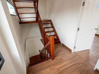 (**Sold out**) บ้านแฝด ซอยนวนิช ปากเกร็ด บนทำเลเมือง ใกล้เซ็นทรัลแจ้งวัฒนะ จุดขึ้นทางด่วนแจ้งวัฒนะ และ รถไฟฟ้าสายสีชมพู สถานีเลี่ยงเมืองปากเกร็ด