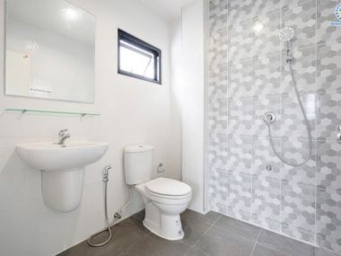 (**Sold out**) บ้านแฝด ซอยนวนิช ปากเกร็ด บนทำเลเมือง ใกล้เซ็นทรัลแจ้งวัฒนะ จุดขึ้นทางด่วนแจ้งวัฒนะ และ รถไฟฟ้าสายสีชมพู สถานีเลี่ยงเมืองปากเกร็ด