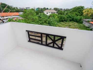 (**Sold out**) บ้านแฝด ซอยนวนิช ปากเกร็ด บนทำเลเมือง ใกล้เซ็นทรัลแจ้งวัฒนะ จุดขึ้นทางด่วนแจ้งวัฒนะ และ รถไฟฟ้าสายสีชมพู สถานีเลี่ยงเมืองปากเกร็ด