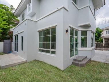 บ้านเดี่ยว ม.ชลลดา วัดลาดปลาดุก ใกล้รถไฟฟ้าสายสีม่วง สถานีคลองบางไผ่