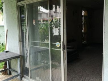 Sale! 2 storey detached house, garden area and car park, near MRT Chaeng Watthana 14 station (Pink line), Government Complex Chaeng Watthana