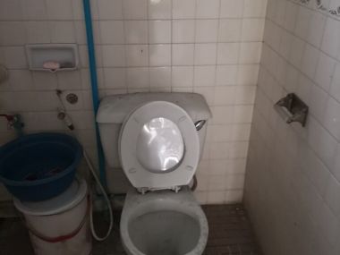 Sale! 2 storey detached house, garden area and car park, near MRT Chaeng Watthana 14 station (Pink line), Government Complex Chaeng Watthana