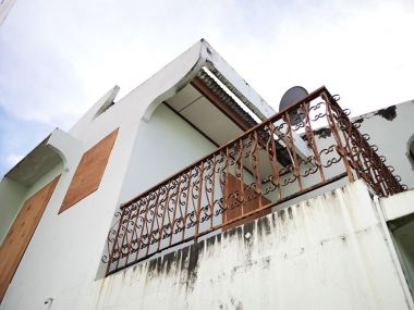 Sale! 2 storey detached house, garden area and car park, near MRT Chaeng Watthana 14 station (Pink line), Government Complex Chaeng Watthana