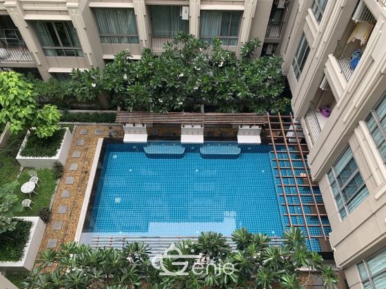 ขายด่วน! !! Amaranta Residence พร้อมให้คุณเป็นเจ้าของเพียง 6,800,000 บาท (ค่าโอนคนละครึ่ง) 2 ห้องนอน 2 ห้องน้ำ 55ตรม. วิวสระ ใกล้ MRT ห้วยขวาง เฟอร์นิเจอร์ครบพร้อมเข้าอยู่