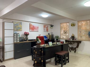 For sale Town House Chokchai 4 Soi.41 at 2,990,000 THB Transfer 50/50 (Tel.097-691-4181)