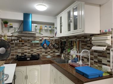 For sale Town House Chokchai 4 Soi.41 at 2,990,000 THB Transfer 50/50 (Tel.097-691-4181)