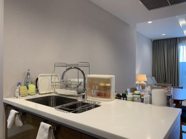 For sale! ! at Siri at Sukhumvit 16, 250, 000THB (Transfer 50/50) 2 Bedroom 2 Bathroom Fully furnished