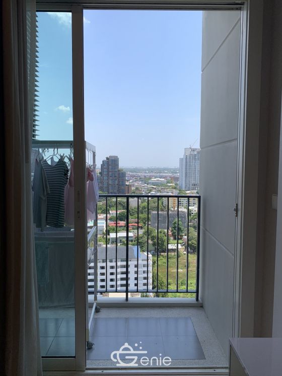 For sale! ! at Siri at Sukhumvit 16, 250, 000THB (Transfer 50/50) 2 Bedroom 2 Bathroom Fully furnished