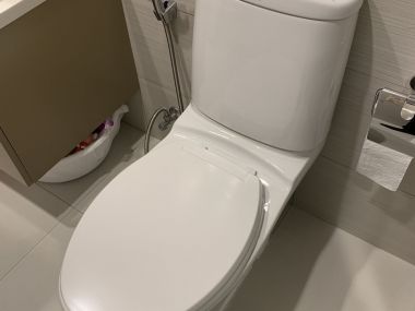 For sale! ! at Siri at Sukhumvit 16, 250, 000THB (Transfer 50/50) 2 Bedroom 2 Bathroom Fully furnished