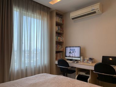 For sale! ! at Siri at Sukhumvit 16, 250, 000THB (Transfer 50/50) 2 Bedroom 2 Bathroom Fully furnished