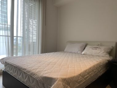 For rent! !! at The Loft Ekkamai 1 Bedroom 1 Bathroom 14, 000/month Fully furnished