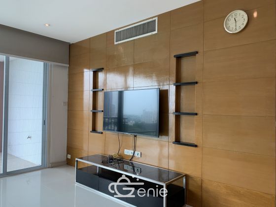 For rent at Fullerton Sukhumvit 3 Bedroom 3 Bathroom 132 sqm. 75,000THB/month Fully furnished (can negotiate)