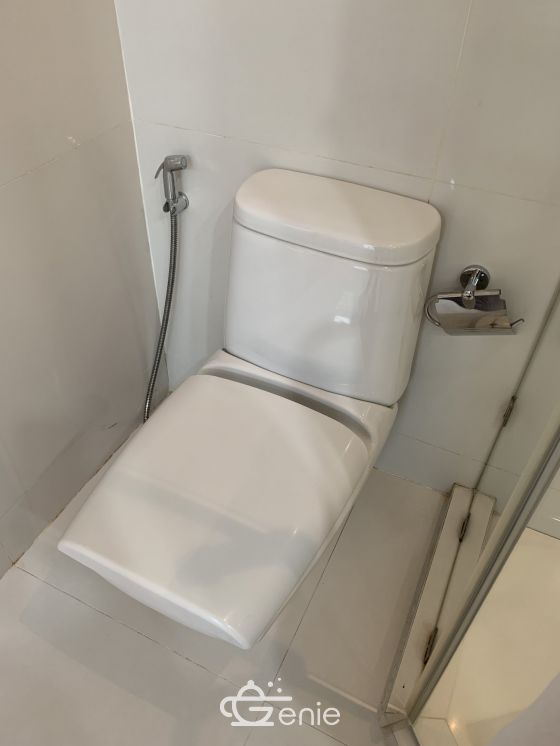 For rent at Fullerton Sukhumvit 3 Bedroom 3 Bathroom 132 sqm. 75,000THB/month Fully furnished (can negotiate)