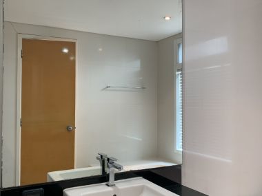 For rent at  Fullerton Sukhumvit  3 Bedroom 3 Bathroom 132 sqm. 75,000THB/month Fully furnished (can negotiate)