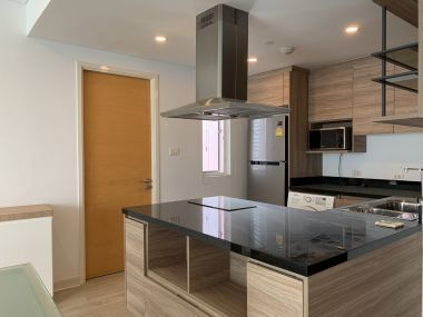 For rent at  Fullerton Sukhumvit  3 Bedroom 3 Bathroom 135 sqm. 75,000THB/month Fully furnished (can negotiate)