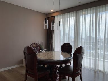 For rent at  Fullerton Sukhumvit  3 Bedroom 3 Bathroom 155 sqm. 80,000THB/month Fully furnished (can negotiate)