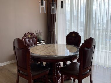 For rent at  Fullerton Sukhumvit  3 Bedroom 3 Bathroom 155 sqm. 80,000THB/month Fully furnished (can negotiate)