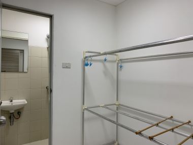 For rent at  Fullerton Sukhumvit  3 Bedroom 3 Bathroom 155 sqm. 80,000THB/month Fully furnished (can negotiate)