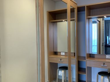 For rent at  Fullerton Sukhumvit  3 Bedroom 3 Bathroom 155 sqm. 80,000THB/month Fully furnished (can negotiate)