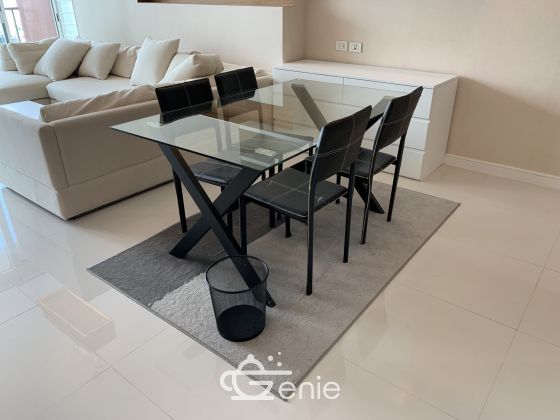 For rent at Fullerton Sukhumvit 2 Bedroom 2 Bathroom 100 sqm. 70,000THB/month Fully furnished (can negotiate)