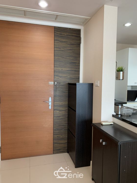 For rent at Fullerton Sukhumvit 2 Bedroom 2 Bathroom 100 sqm. 70,000THB/month Fully furnished (can negotiate)