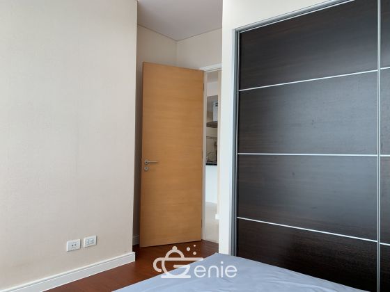 For rent at Fullerton Sukhumvit 2 Bedroom 2 Bathroom 100 sqm. 70,000THB/month Fully furnished (can negotiate)