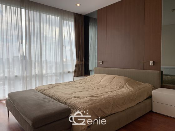 For rent at Fullerton Sukhumvit 2 Bedroom 2 Bathroom 100 sqm. 70,000THB/month Fully furnished (can negotiate)