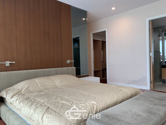 For rent at Fullerton Sukhumvit 2 Bedroom 2 Bathroom 100 sqm. 70,000THB/month Fully furnished (can negotiate)