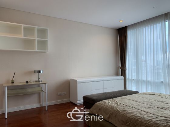 For rent at Fullerton Sukhumvit 2 Bedroom 2 Bathroom 100 sqm. 70,000THB/month Fully furnished (can negotiate)