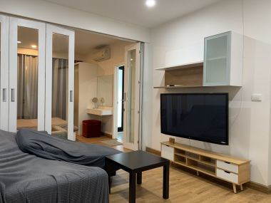 For rent and For Sale!!! at Blocs 77 1 Bedroom 1 Bathroom 40 sqm. 15,000/month Fully furnished (can negotiate )