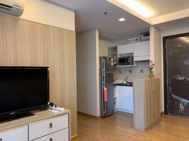 Condo for sale on Phetchaburi Road, Thru Thonglor, 56.68 sqm, 10 th floor corner room.