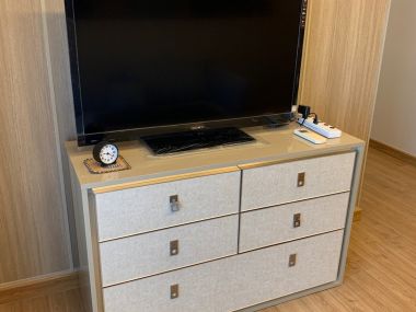 Condo for sale on Phetchaburi Road, Thru Thonglor, 56.68 sqm, 10 th floor corner room.