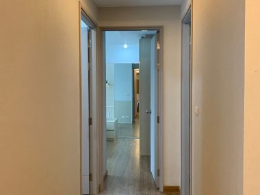 Condo for sale on Phetchaburi Road, Thru Thonglor, 56.68 sqm, 10 th floor corner room.