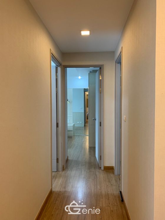ขายด่วน ราคาดีที่สุด สภาพดีมาก แทบไม่ได้อยู่ คอนโดติดถนนเพชรบุรี Thru Thonglor 56.68 ตรม ชั้น 10 ห้องมุม ไม่ร้อน