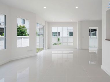 (**Sold out**) บ้านเดี่ยว ม.ชลลดา วัดลาดปลาดุก ใกล้รถไฟฟ้าสายสีม่วง สถานีคลองบางไผ่