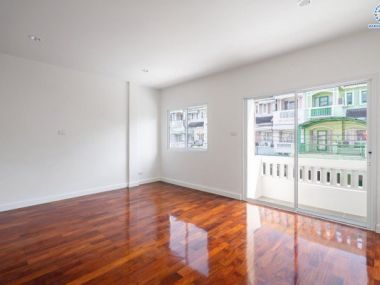 (**Sold out**) ทาวน์โฮม ม.พาร์ค แกลเลอรี่ ประชาชื่น ใกล้เดอะมอลล์งามวงศ์วาน เซ็นทรัลแจ้งวัฒนะ ทางด่วน งามวงศ์วาน