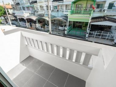 (**Sold out**) ทาวน์โฮม ม.พาร์ค แกลเลอรี่ ประชาชื่น ใกล้เดอะมอลล์งามวงศ์วาน เซ็นทรัลแจ้งวัฒนะ ทางด่วน งามวงศ์วาน