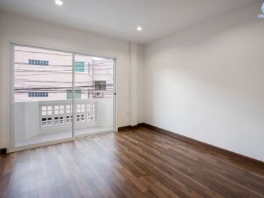 (**Sold out**) ทาวน์เฮ้าส์ ม.พิบูลย์การ์เด้นวิลล์ พิบูลย์สงคราม-พระราม5 เชื่อมถนน พิบูลย์สงคราม, วงศ์สว่าง, นครอินทร์ และ ติวานนท์