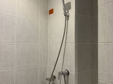 Icondo Serithai (new project room) pool view