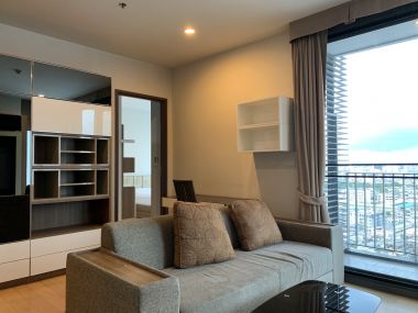 Condo For rent at The Pyne by Sansiri size 80 sqm. 2 Bedroom 2 Bathroom 19th Floor 45,000THB/month Fully furnished (can negotiate)