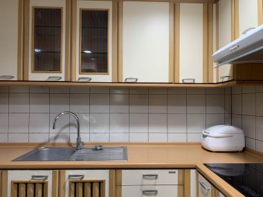 ปล่อยเช่า! All Season Mansion (ออล ซีซั่น แมนชั่น) เพียง 50, 000บาท/เดือน 3 ห้องนอน 2 ห้องน้ำ 136 ตรม. ใกล้ BTS เพลินจิต เฟอร์นิเจอร์ครบพร้อมเข้าอยู่