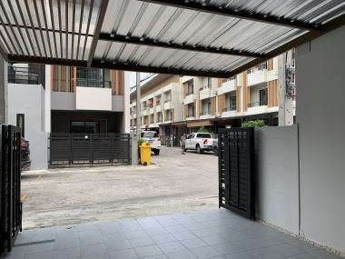 For sale at the symphony Nawamin163