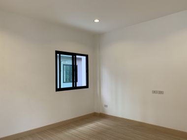 For sale at the symphony Nawamin163