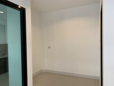 For sale at the symphony Nawamin163