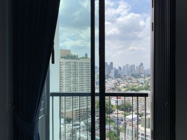 **ลดพิเศษ** ปล่อยเช่า! Rhythm Sukhumvit 44/1 ในราคาเพียง 16, 000บาท/เดือน (ต่อรองราคาได้) 1 ห้องนอน 1 ห้องน้ำ 35ตรม. ชั้นสูง ใกล้ BTS พระโขนง เฟอร์นิเจอร์ครบพร้อมเข้าอยู่