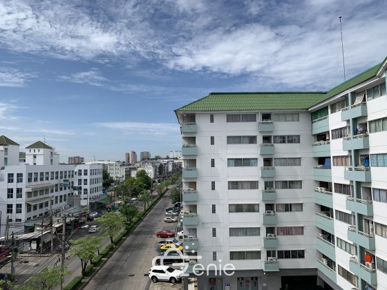 Lumpinee center Happyland Condominiums