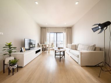 [เจ้าของ ให้เช่าเอง] คอนโด โนเบิล รีไฟน์ รีโนเวทใหม่ ห้องหัวมุม เฟอร์นิเจอร์ครบ ห่างจากสถานีรถไฟฟ้า 150 เมตร